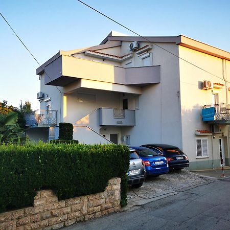 נובליה Artneo Apartmani מראה חיצוני תמונה